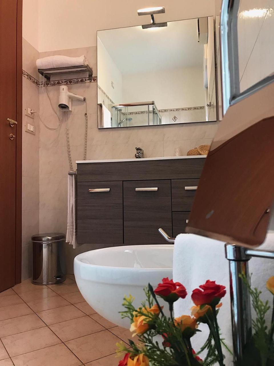 Hotel Opera' Moscufo Kültér fotó